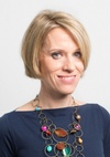 Portätfoto von Regina Grillari